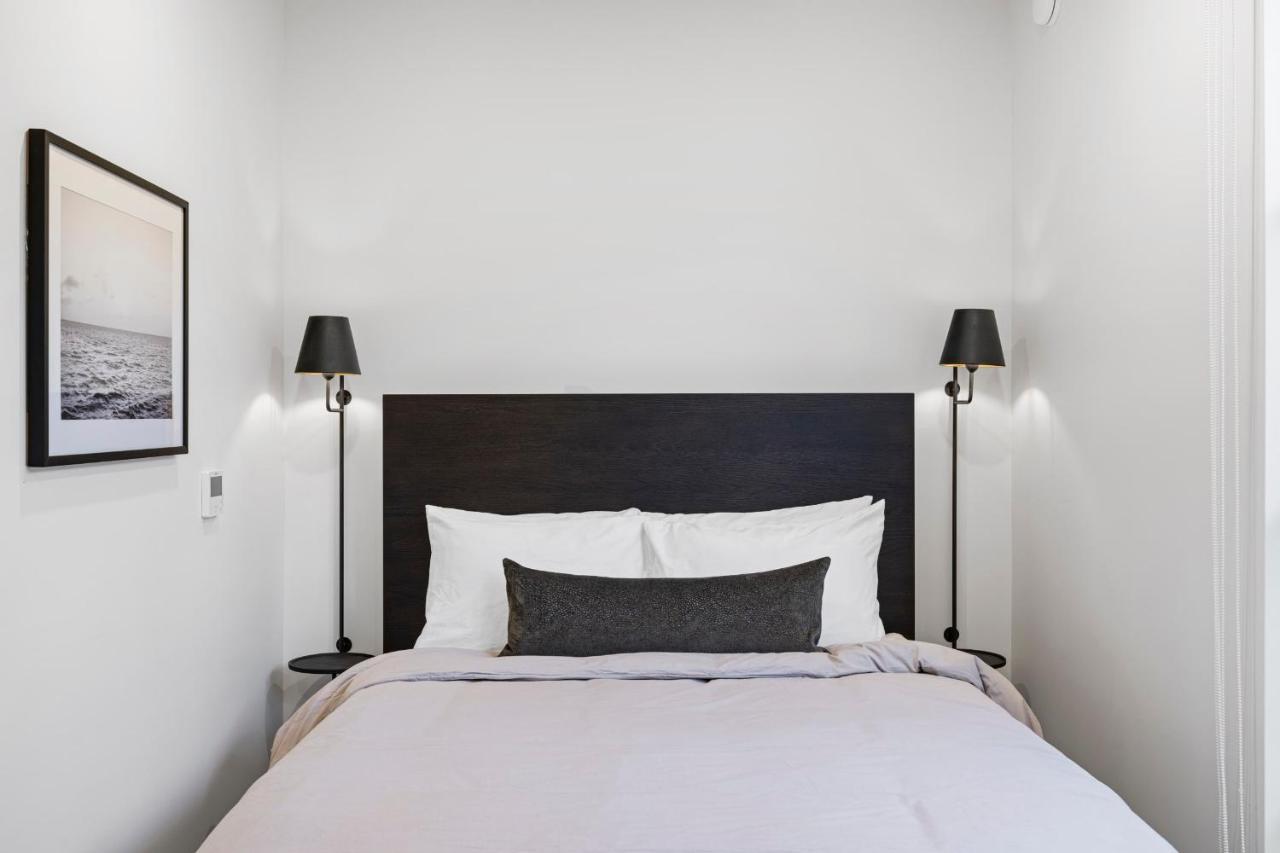 Casa Jardin - Boutique Suites In Downtown Санта Барбара Екстериор снимка