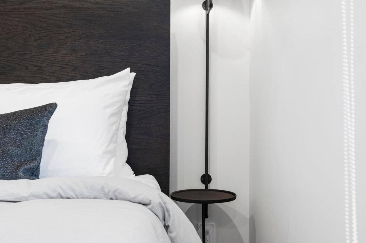 Casa Jardin - Boutique Suites In Downtown Санта Барбара Екстериор снимка