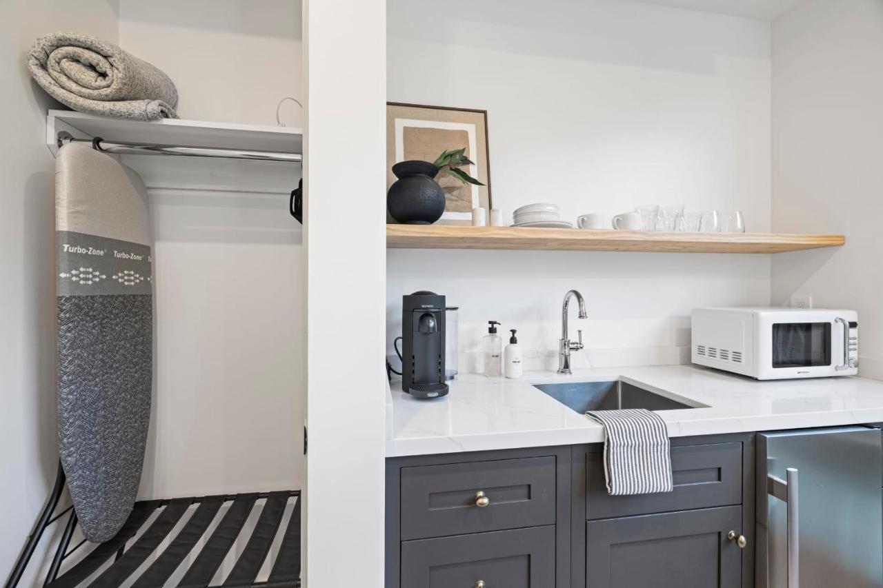 Casa Jardin - Boutique Suites In Downtown Санта Барбара Екстериор снимка