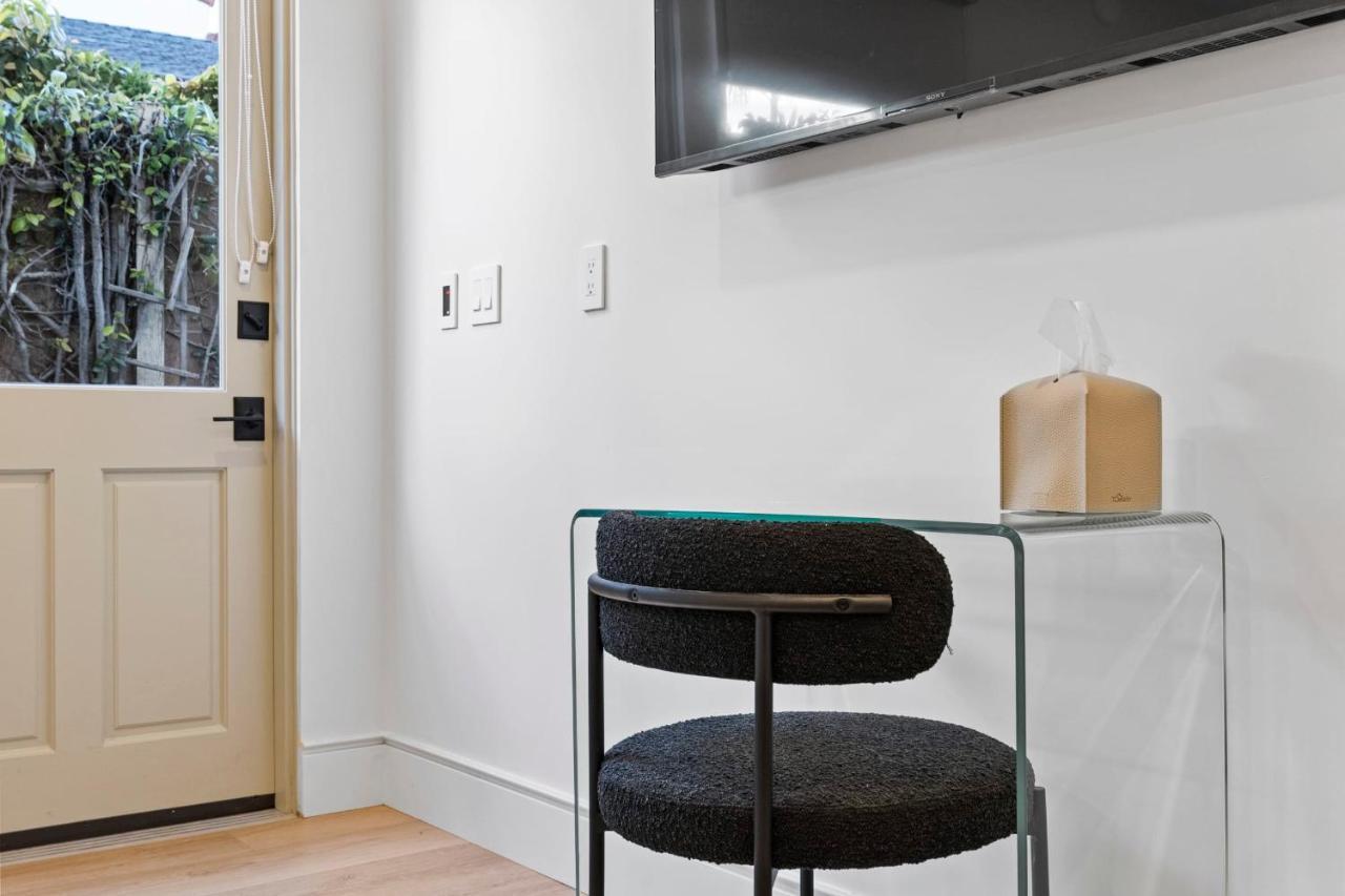 Casa Jardin - Boutique Suites In Downtown Санта Барбара Екстериор снимка