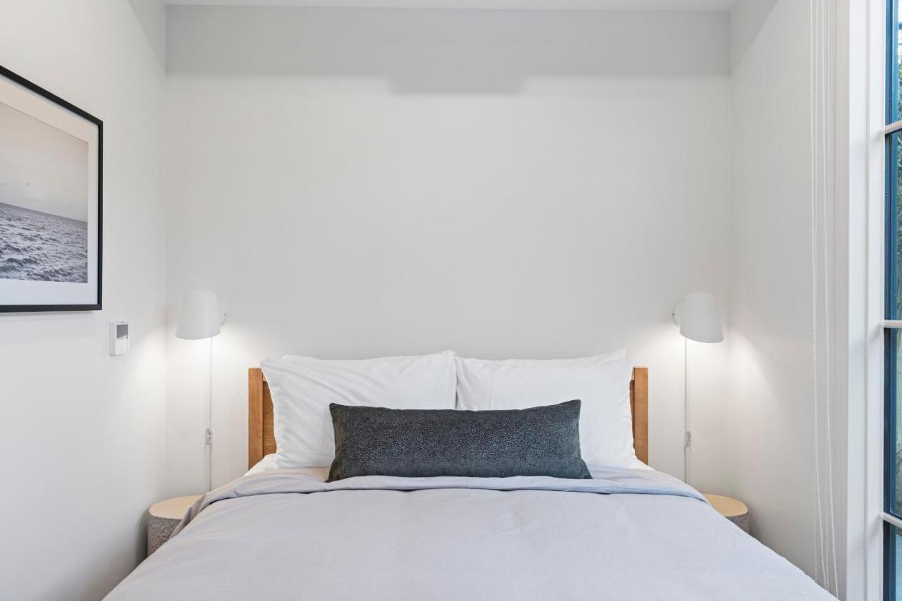 Casa Jardin - Boutique Suites In Downtown Санта Барбара Екстериор снимка